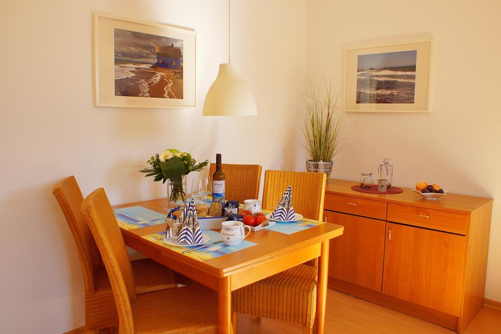 Baltic Koelln Appartement Heiligenhafen Ruang foto